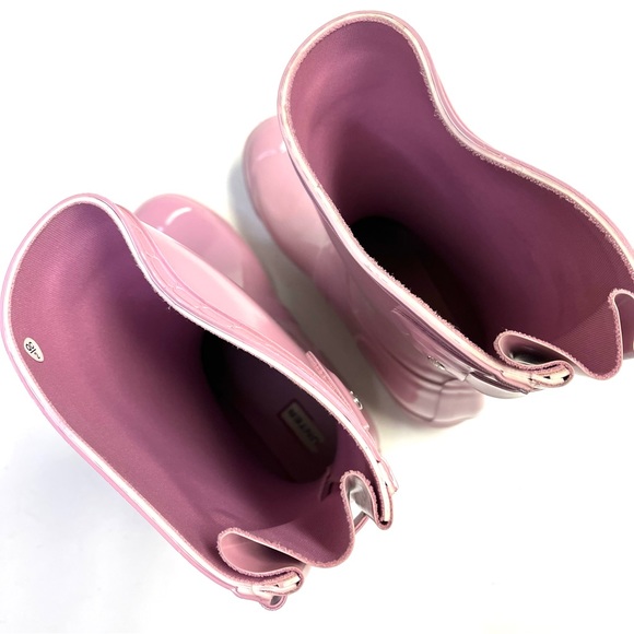 Hunter Original Adjustable Back Short Gloss Pink (Purple) Rain Boots - Picture 6 of 11